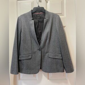 Women’s Talbots Aberdeen Gray and Black Herringbone Blazer size 10